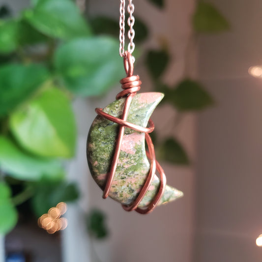 Unakite Crescent Moon Necklace 🌙