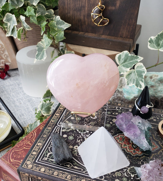 Rose Quartz Heart & Stand