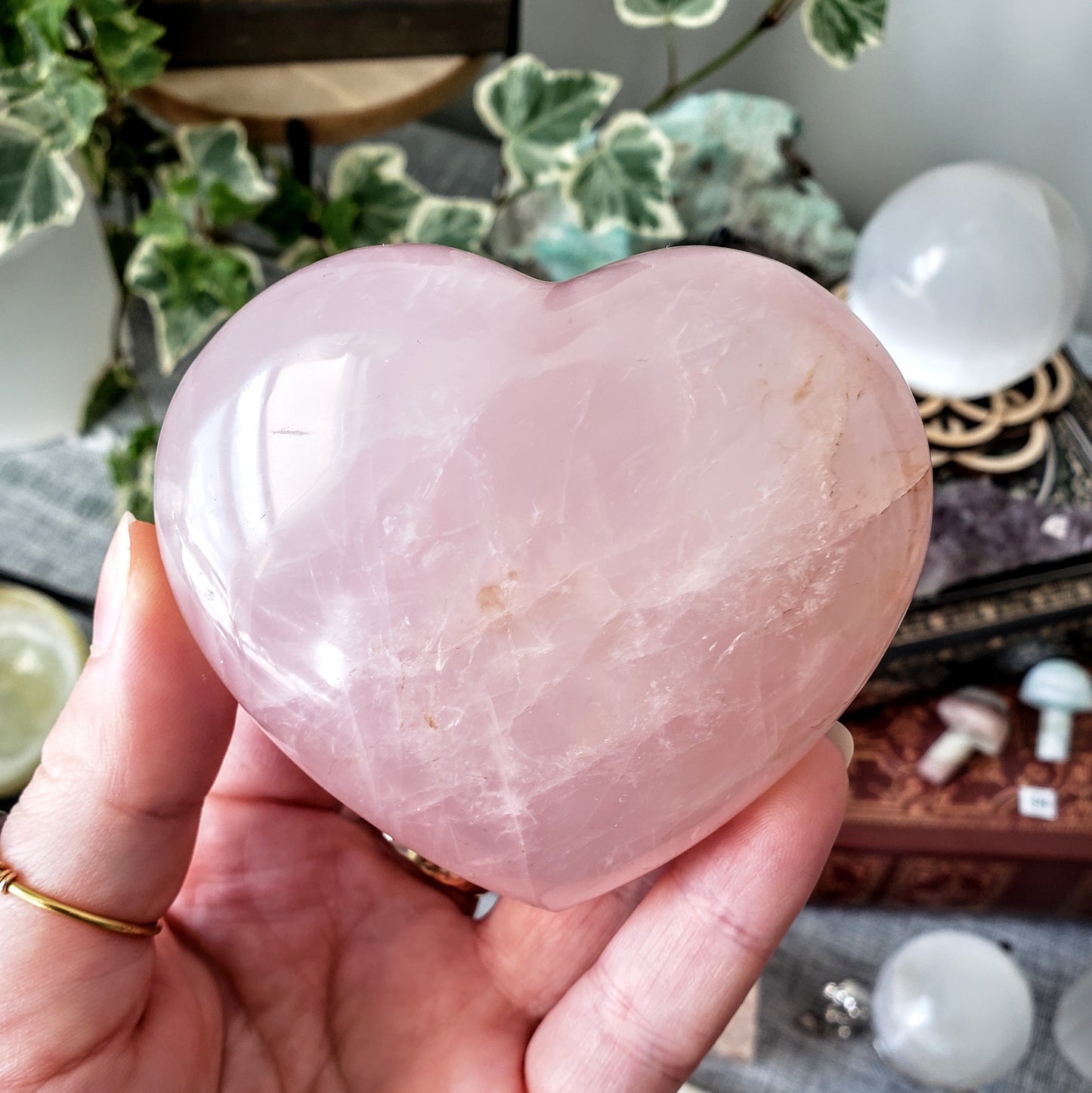 Rose Quartz Heart & Stand