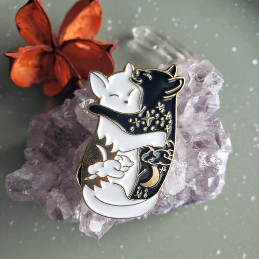 Cuddling Kitty Pin